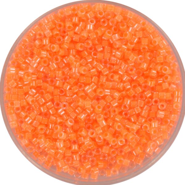 Miyuki Delica 11/0 DB2033 - Luminous Creamsicle