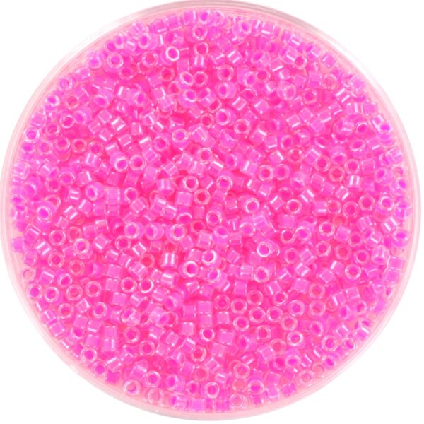 Miyuki Delica 11/0 DB2035 - Luminous Wild Strawberry