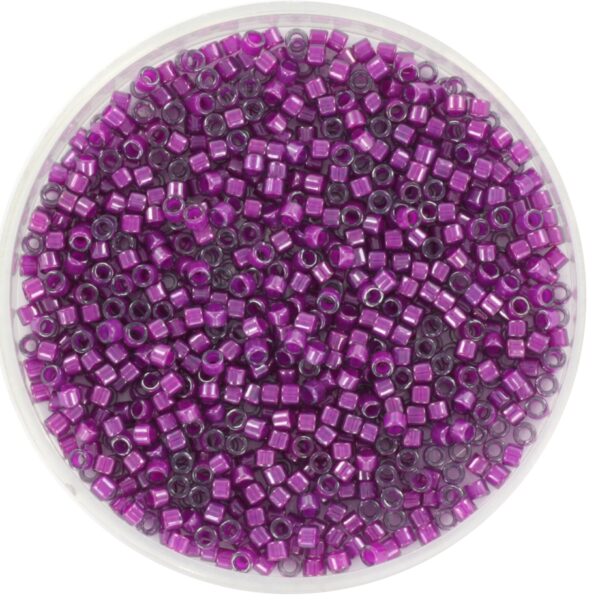Miyuki Delica 11/0 DB0281 - Fuchsia Lined Luster Crystal